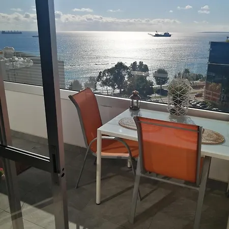 Amazing Sea Place Limasol