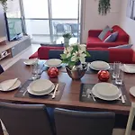 Amazing Sea Place Apartment