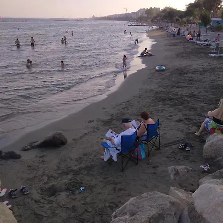 Amazing Sea Place Limasol